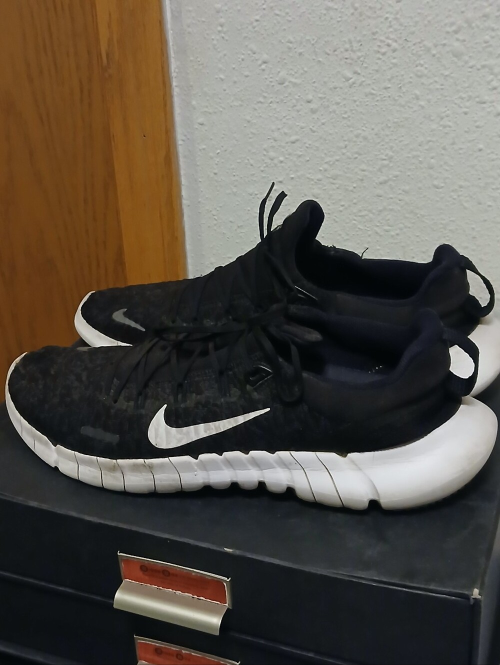 Nike Free Run 5.0 Black White Running Shoes Men’s Size 11 CZ1884-001